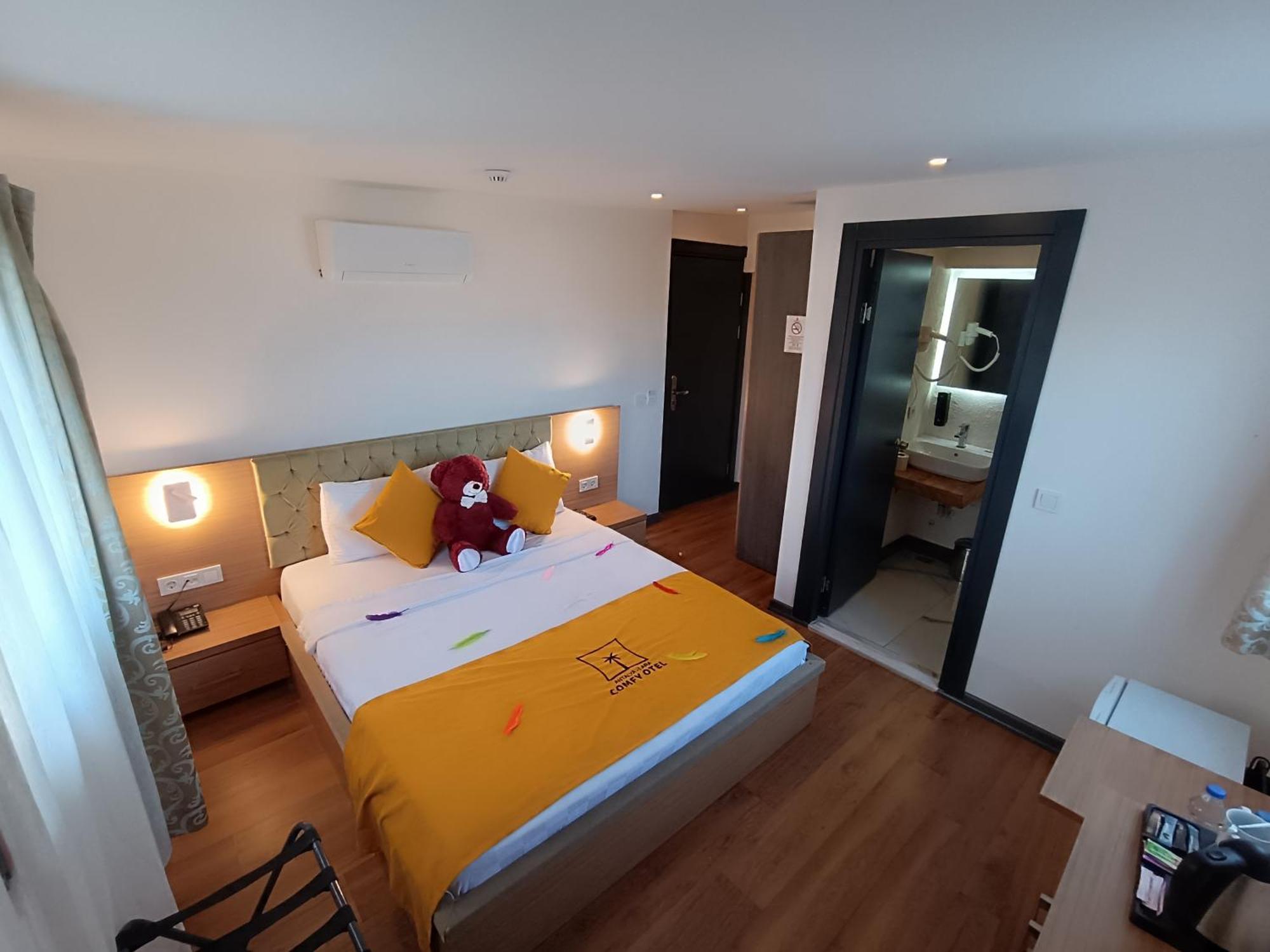 Comfy Otel Antalya Lara Bagian luar foto