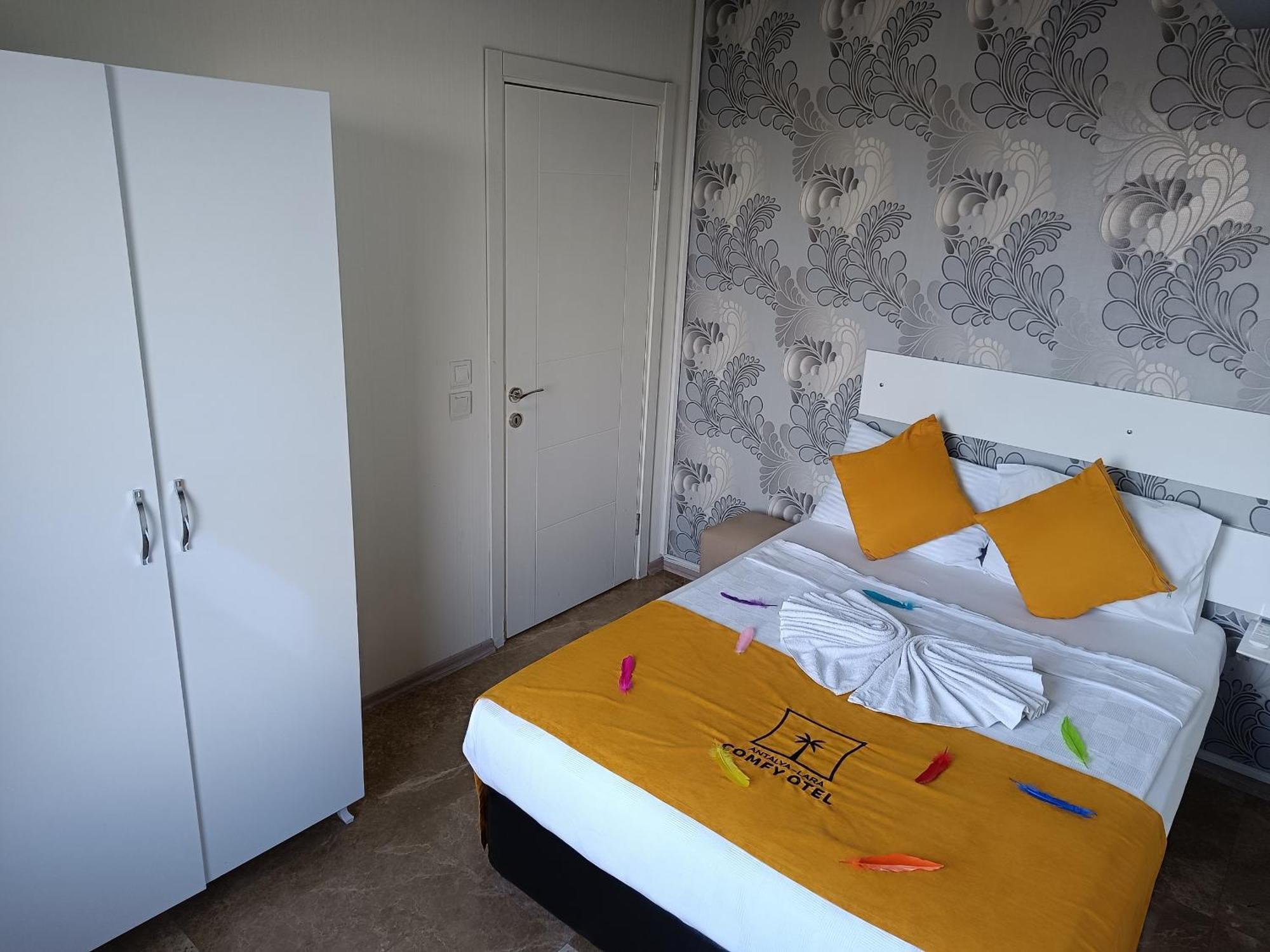 Comfy Otel Antalya Lara Bagian luar foto