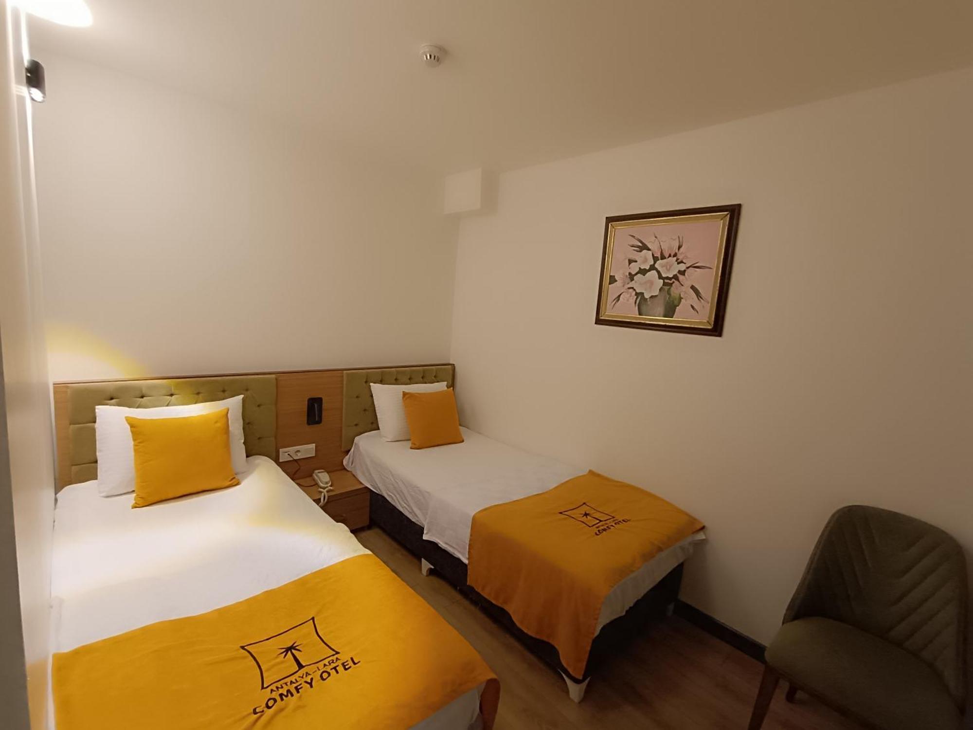 Comfy Otel Antalya Lara Bagian luar foto