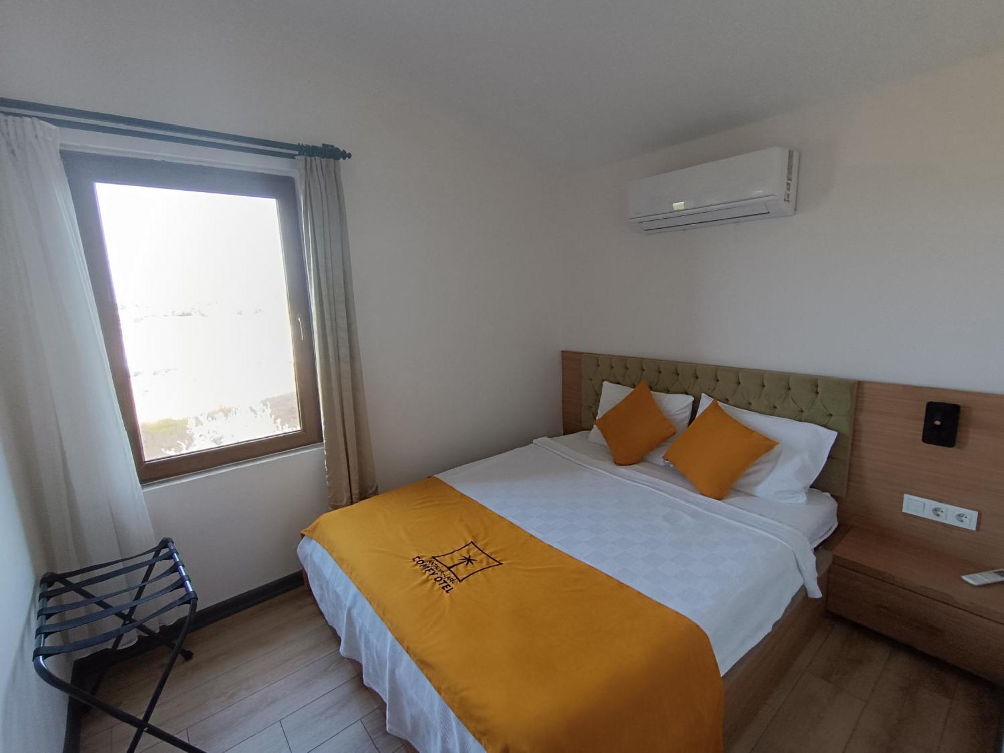 Comfy Otel Antalya Lara Bagian luar foto