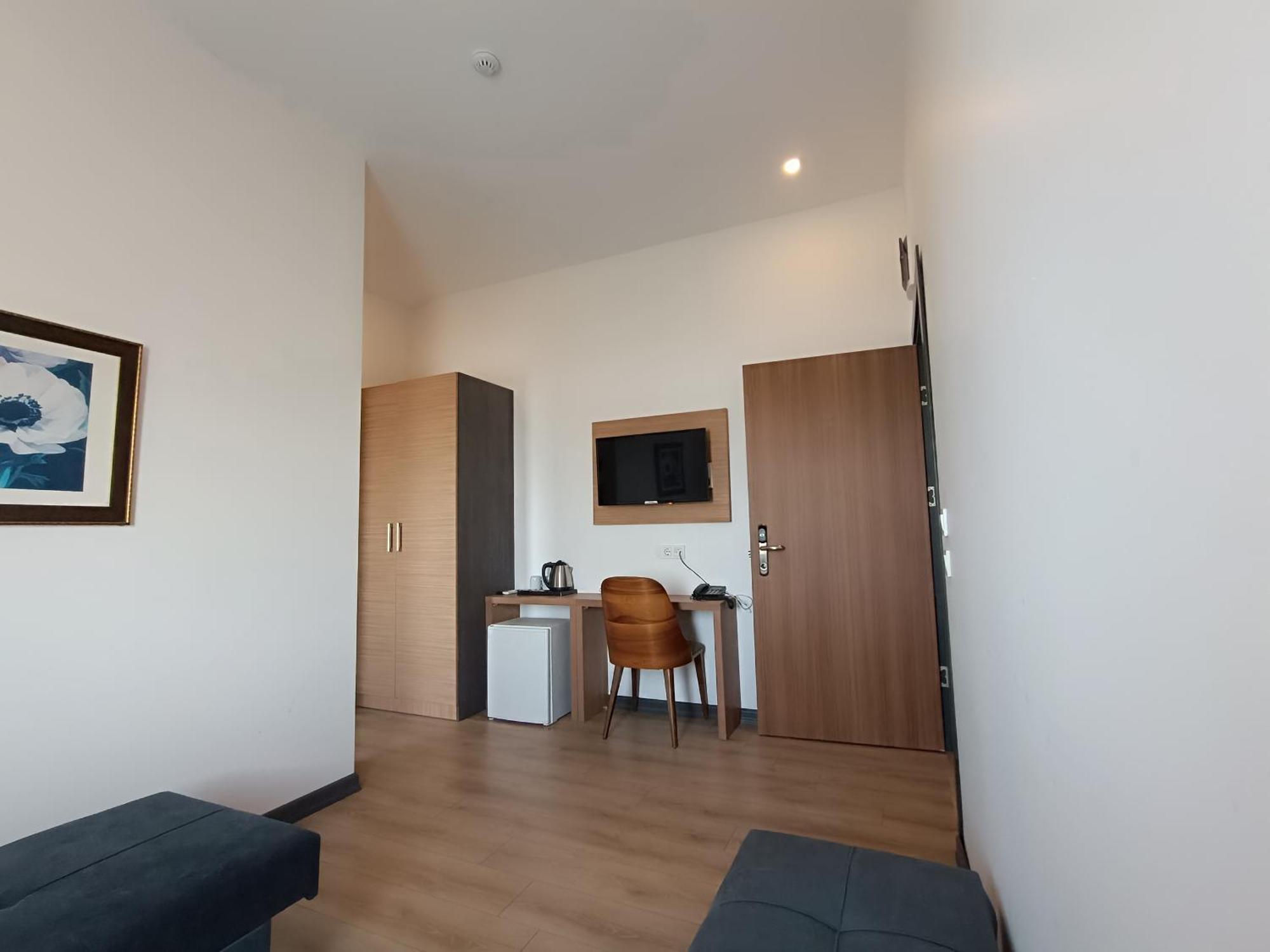 Comfy Otel Antalya Lara Bagian luar foto