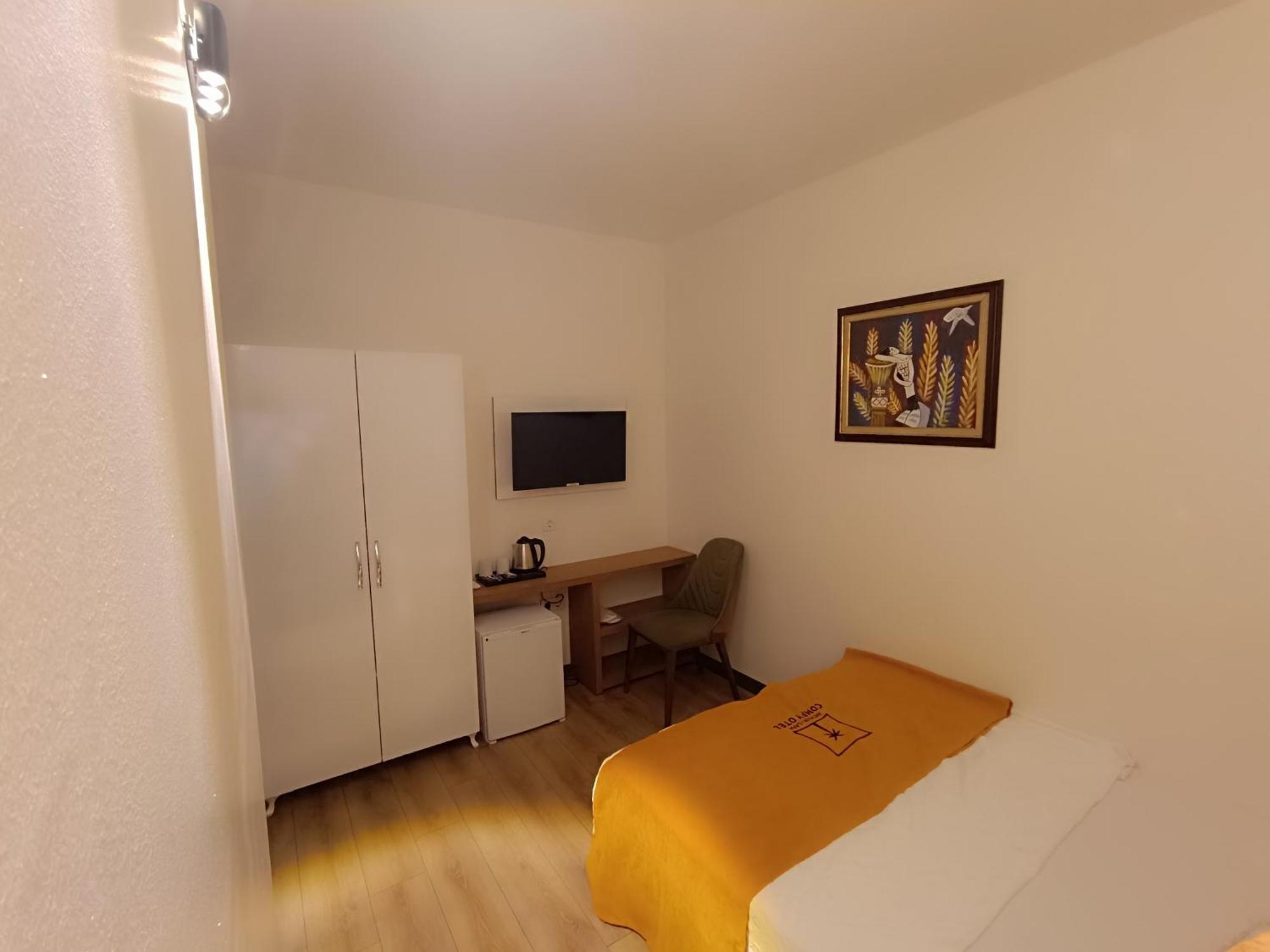 Comfy Otel Antalya Lara Bagian luar foto