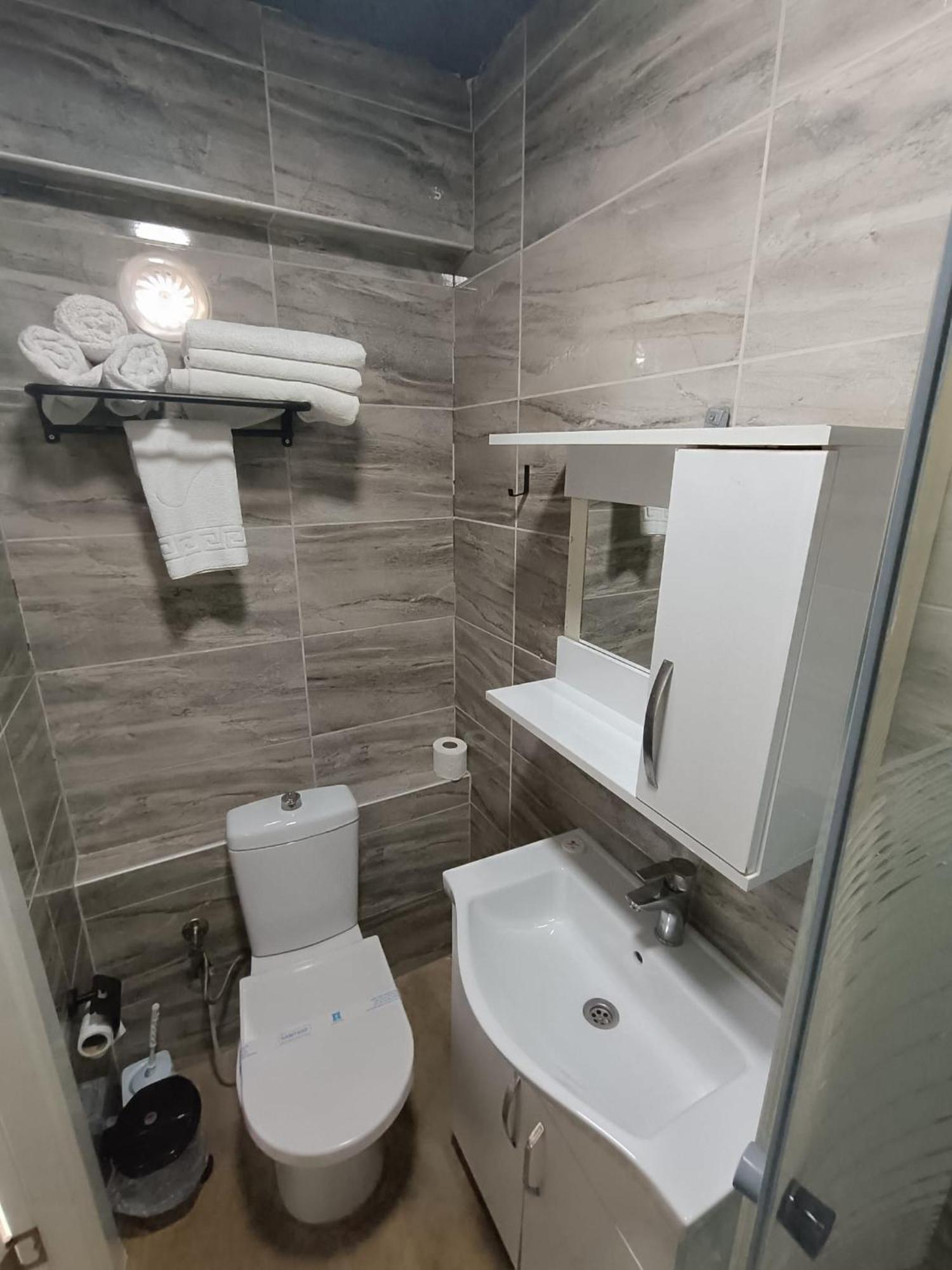 Comfy Otel Antalya Lara Bagian luar foto